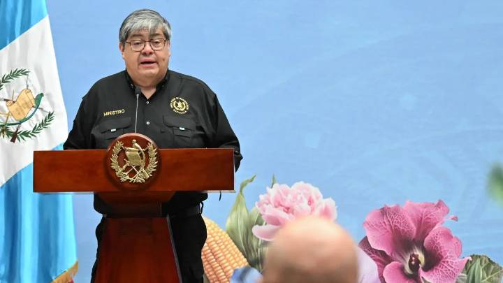 Destituyen en Guatemala a la cúpula de seguridad tras fuga masiva de pandilleros