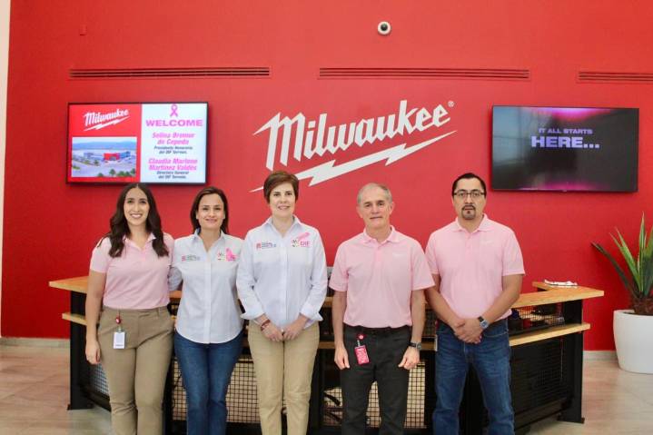 DIF Torreón realiza brigada de Trenzatón en la empresa Milwaukee Tool
