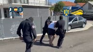 Cae en Madrid un clan familiar de rumanos que robaba a ancianos con el método del 'abrazo cariñoso'