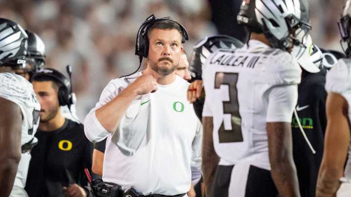 What Oregon's Dan Lanning said during Ducks' bye week…