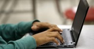 In follow-up to cell phone ban, experts recommend curbing all classroom technology