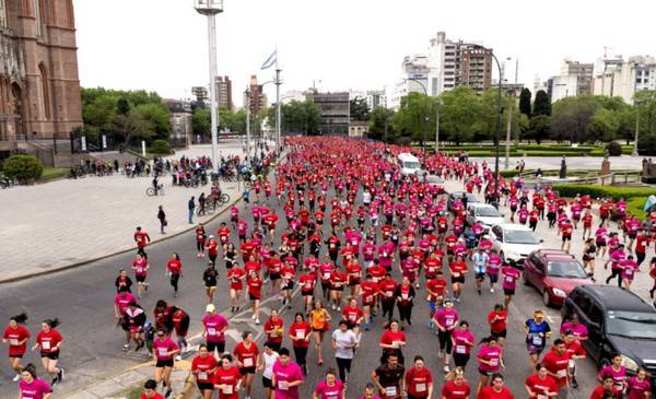 Una por una, todas las calles que estarán cortadas el domingo por la Maratón de la UNLP
