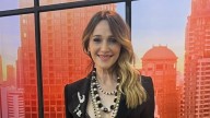 Verónica Lozano combinó un traje pantalón con corpiño joya, un look que conquistó a las famosas