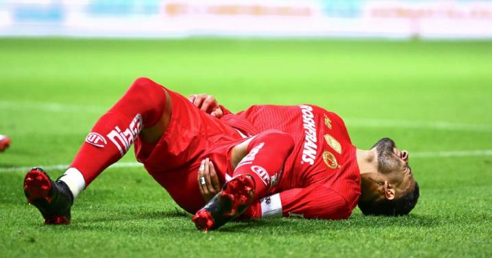 ÚLTIMA HORA: Alexis Vega sale lesionado en el Toluca vs Pachuca, ¿se perderá la Liguilla?
