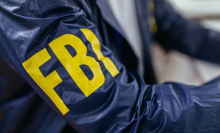 FBI arresta a hombre por presunto intento de explotación sexual de menor