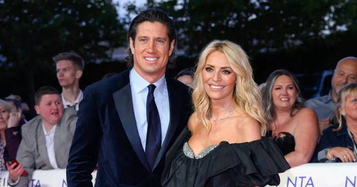 Vernon Kay issues statement as Strictly Come Dancing fans call for Tess Daly to be replaced