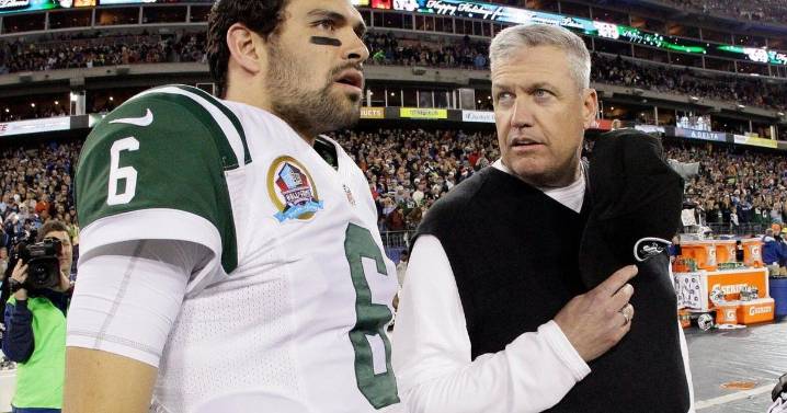 NFL commentator Mark Sanchez hospitalized in stable condition after stabbing in Indianapolis