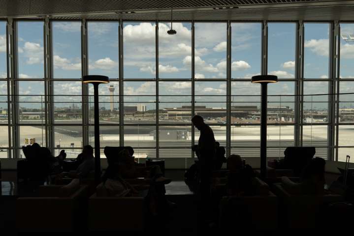 Passengers warned about potential measles exposure at N.J. airport