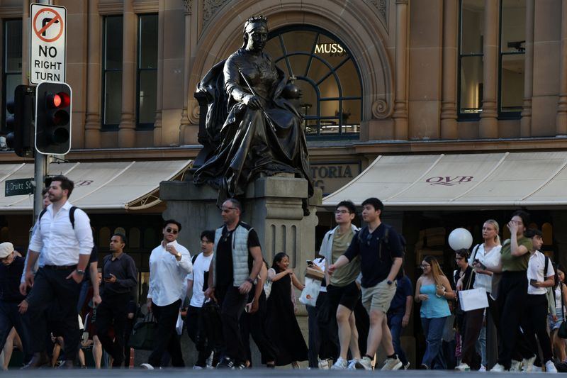 Australian unemployment hits 4-year high, rate cut back in play