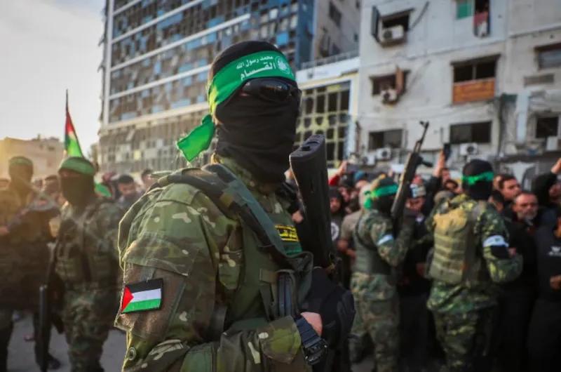 Hamas aceptó liberar a los rehenes y Trump pidió a Israel detener los bombardeos en Gaza
