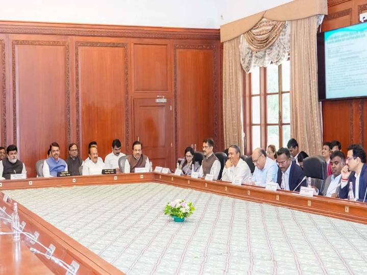 Maharashtra government announces Rs 31,628-crore relief package for flood