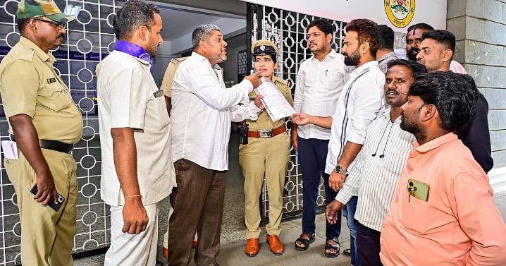 RSS route march: Peace meeting fails to reach consensus