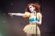 Chappell Roan scolds fan for yawning during her concert