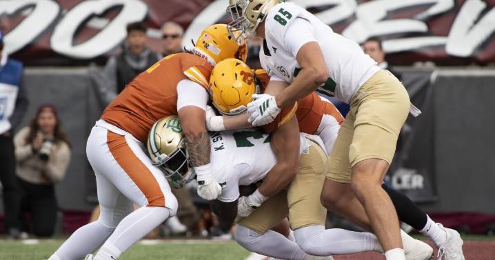 With largest guaranteed payout ever, No. 4 Montana welcomes Sacred Heart