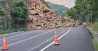 Cierran autopista Valles-Rayón por derrumbe de cerro