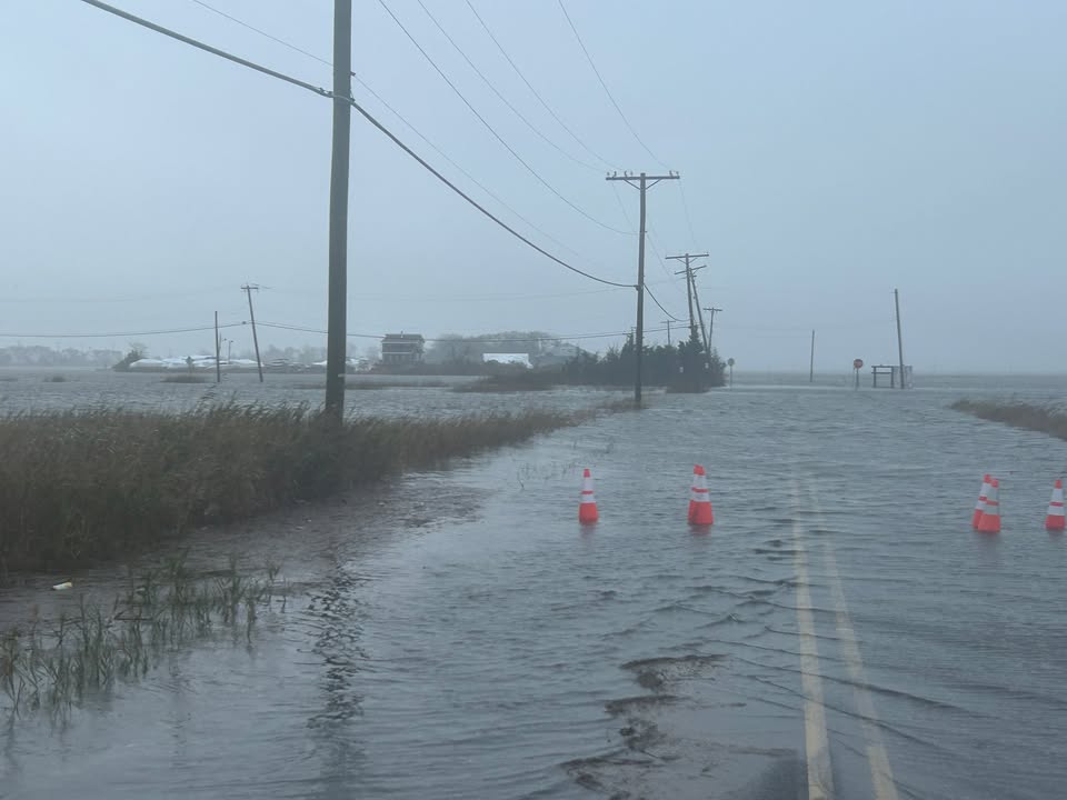 Flooding shuts down sections of Bayview Avenue as storm batters Berkeley Township