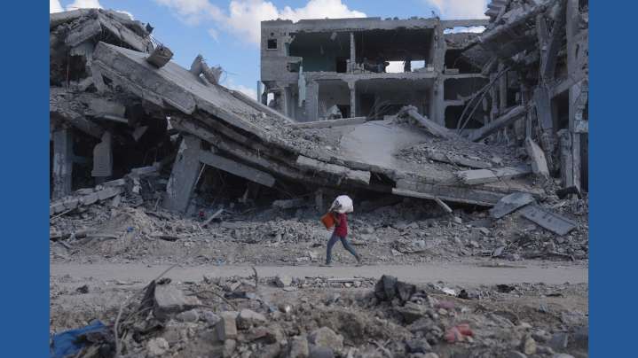 Israel prepares to welcome the last living hostages from Gaza as a ceasefire holds