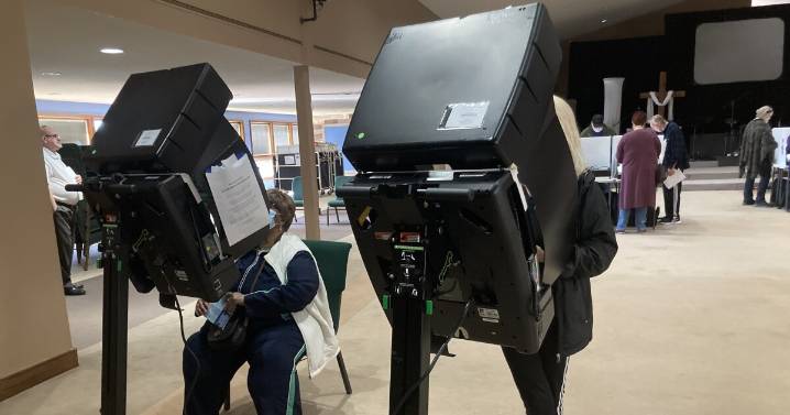 Ohio's secretary of state forwards alleged voter fraud cases to DOJ after local prosecutors don't act