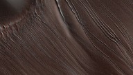 These Gullies On Mars Look Carved - We Might Finally Know What Created Them