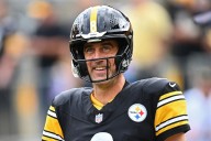 Aaron Rodgers' Future With Steelers Gets Strong Prediction From NFL Insider