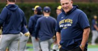 Brewers manager Pat Murphy jokes that most Dodgers players `can't name 8 guys' on Milwaukee roster