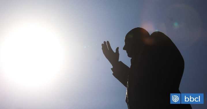 ¿Quién te entiende, Santiago? Pronostican chubascos y altas temperaturas para esta semana en la RM