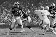 Fallece George Atkinson, ícono de los Raiders en la década de 1970