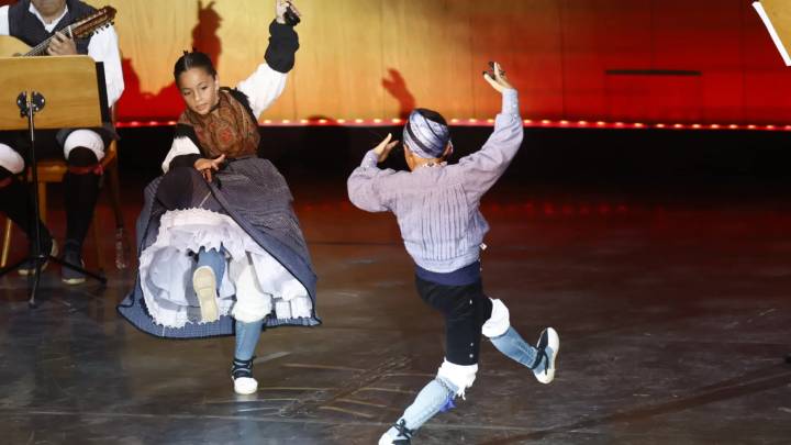 Dos parejas de hermanos se coronan en el certamen benjamín, infantil y juvenil