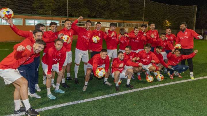 Negreira vibra con la Copa y la Real: un gigante de 148 millones de presupuesto frente a los 217.000 euros locales