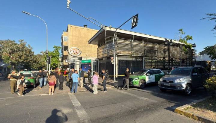 Hombre es baleado en ingreso de estación Cumming del Metro