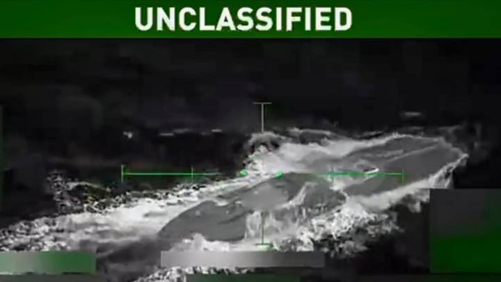 Ecuador libera a uno de los sobrevivientes del ataque de Estados Unidos al ‘narcosubmarino’ en el Caribe
