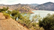 Encuentran un cadáver dentro de un saco en un pantano de Almogía (Málaga)