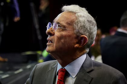 Álvaro Uribe entregó sus primeras reacciones tras fallo absolutorio: “La majestad de la justicia debe estar por encima de la política”