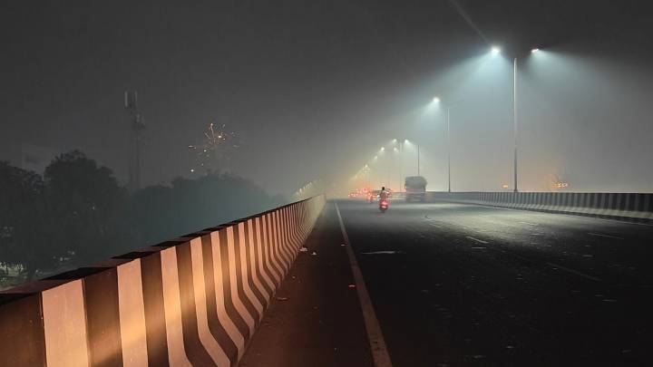 Particulate matter pollutant levels cross Indian, International AQI standards: As air quality plummeted, Ahmedabad choked on Diwali night