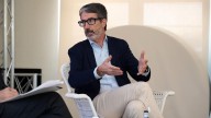 Justo Vellón, director general del aeropuerto de Castellón: "Los combustibles sostenibles son el futuro de la aviación"