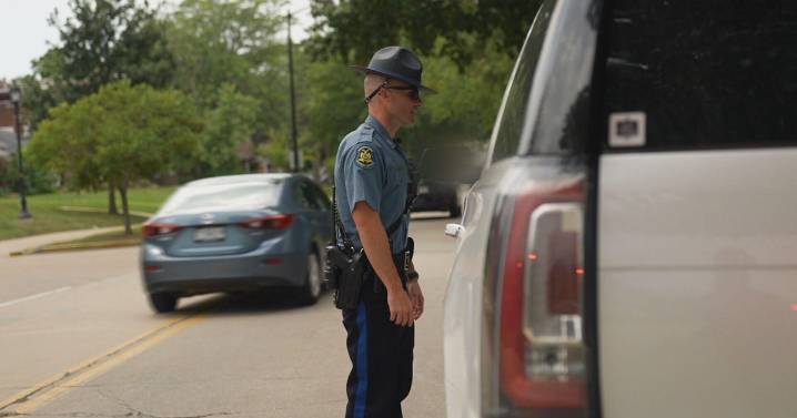 New Missouri law targets distracted drivers as officials seek to identify hot spots with data