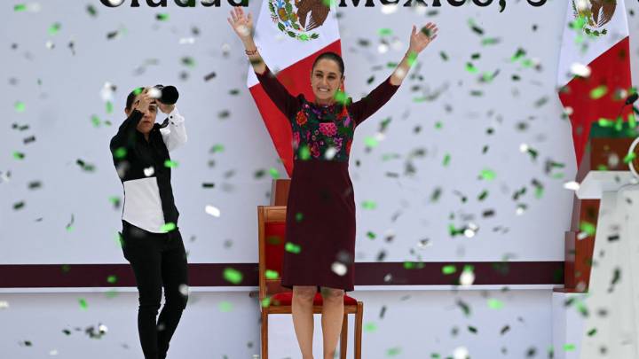 México: Sheinbaum celebró su primer año de gobierno ante miles de ciudadanos
