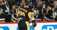 NHL roundup: Crosby reaches another career milestone as Penguins beat Blues 6