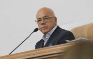 Rodríguez: Maduro tiene listo decreto de conmoción para defender el país y para castigar