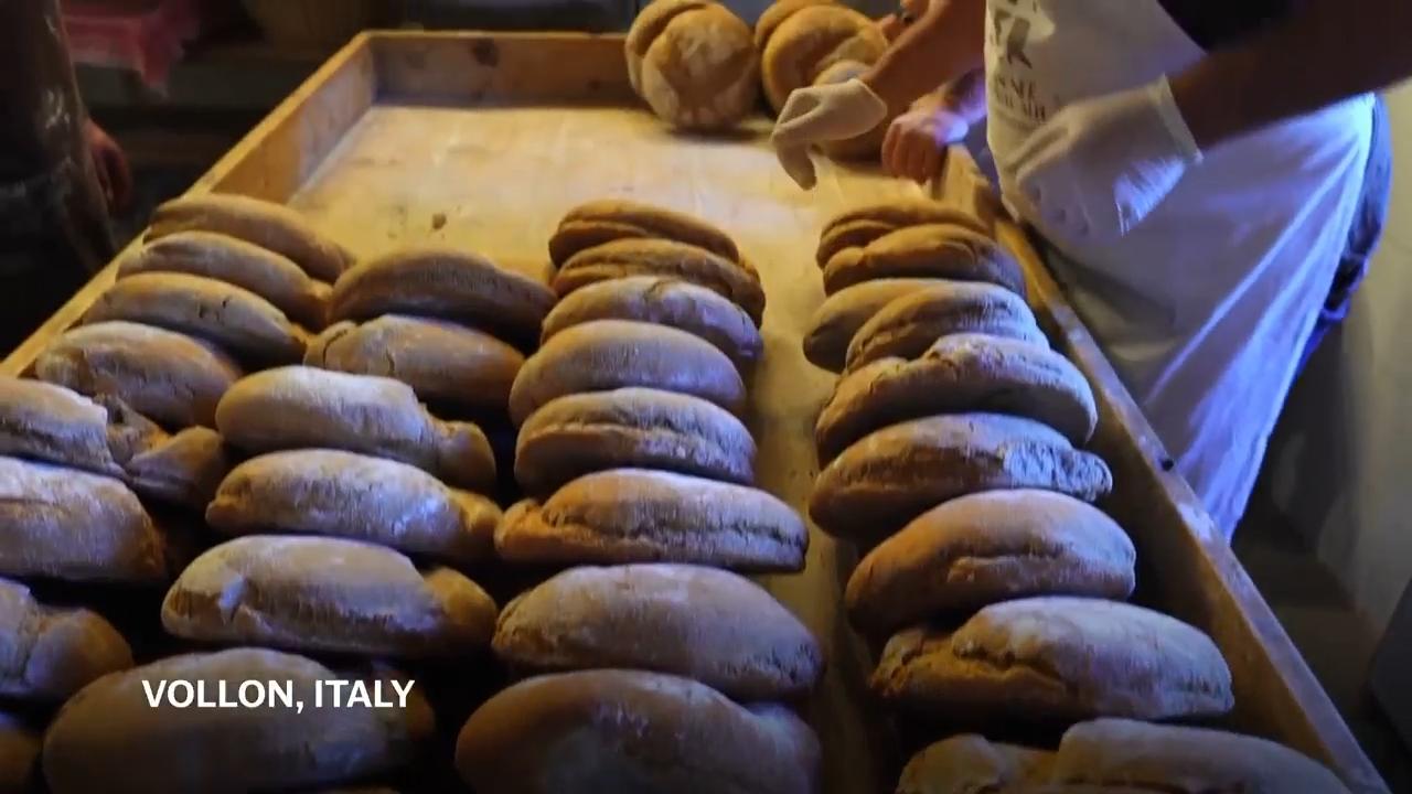 Traditional community bread baking brings communities together in Alpine valleys