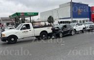 Falta de precaución al volante ocasiona aparatoso choque múltiple en Antonio Cárdenas