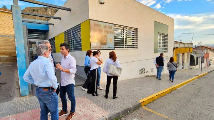 Orihuela compra dos inmuebles para ampliar el Centro de Atención Temprana