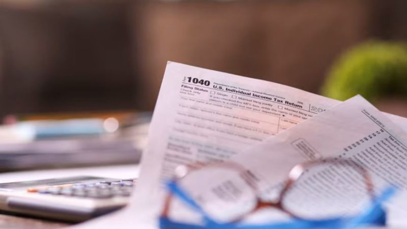 El IRS realiza cambios que afectarán los impuestos este año y el próximo
