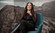 Laura Pausini lanza ‘Yo canto 2’ con versiones de Bad Bunny y Joan Sebastian