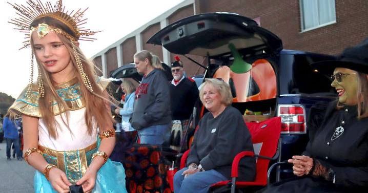 Candy, pumpkins and spooky things: Halloween takes over the Kanawha Valley