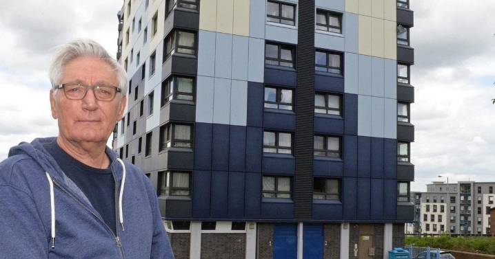 Families in flats plagued by infestation of flies share 'unbearable' agony