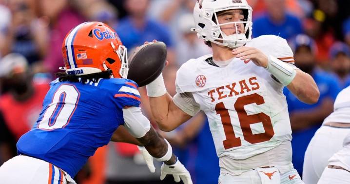 QB Arch Manning delivers more mistakes in the latest road loss for No. 9 Texas