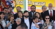 Boric celebra inicio del pago de la deuda histórica y compromete ayuda a profesores que recurrieron a justicia internacional