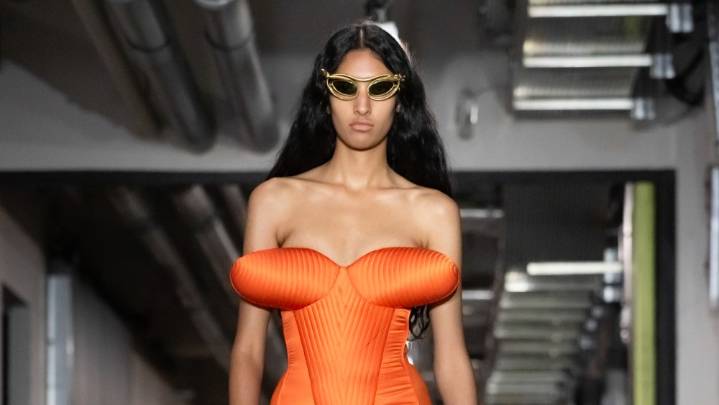 Jean Paul Gaultier Spring 2026 Ready-to-Wear Runway, Fashion Show & Collection Review [PHOTOS]