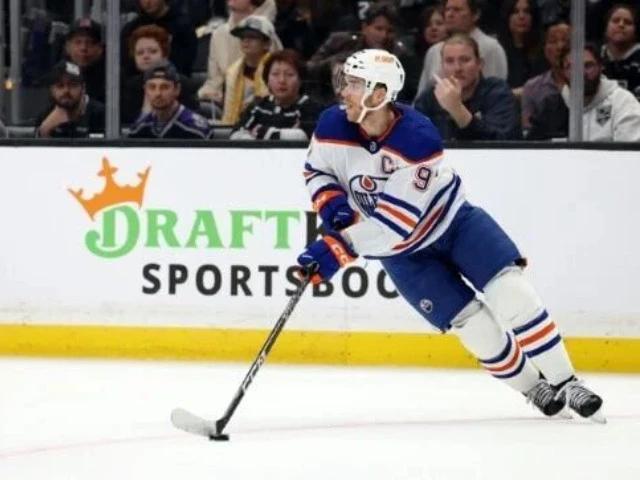 McDavid signs two-year Oilers deal on eve of NHL season